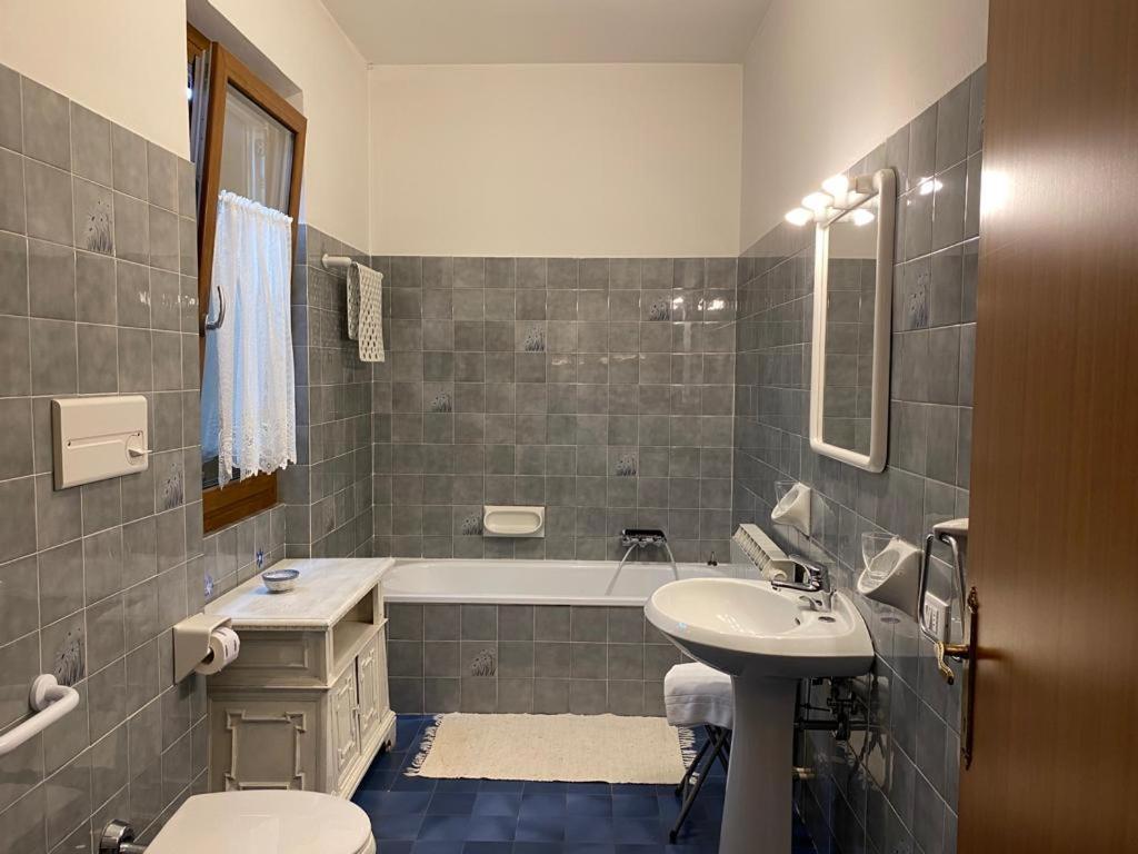 Albergo Quai Monno Luaran gambar