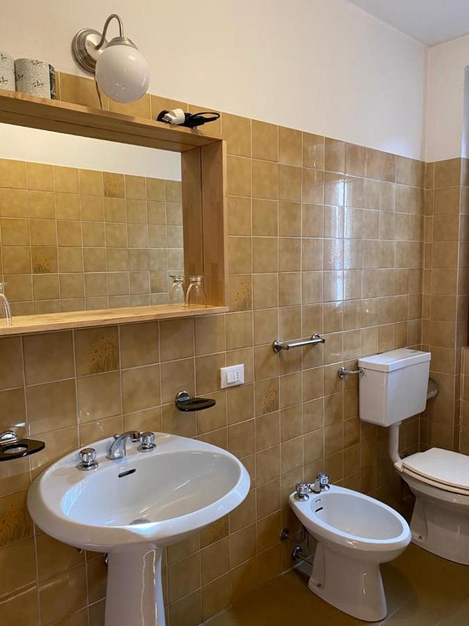 Albergo Quai Monno Luaran gambar